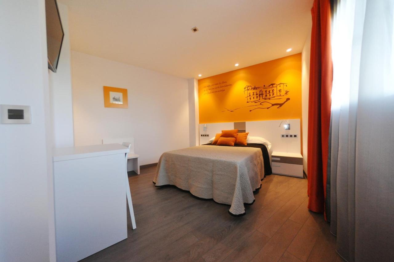 Rincon Del Nazareno Hotel Almazan Room photo